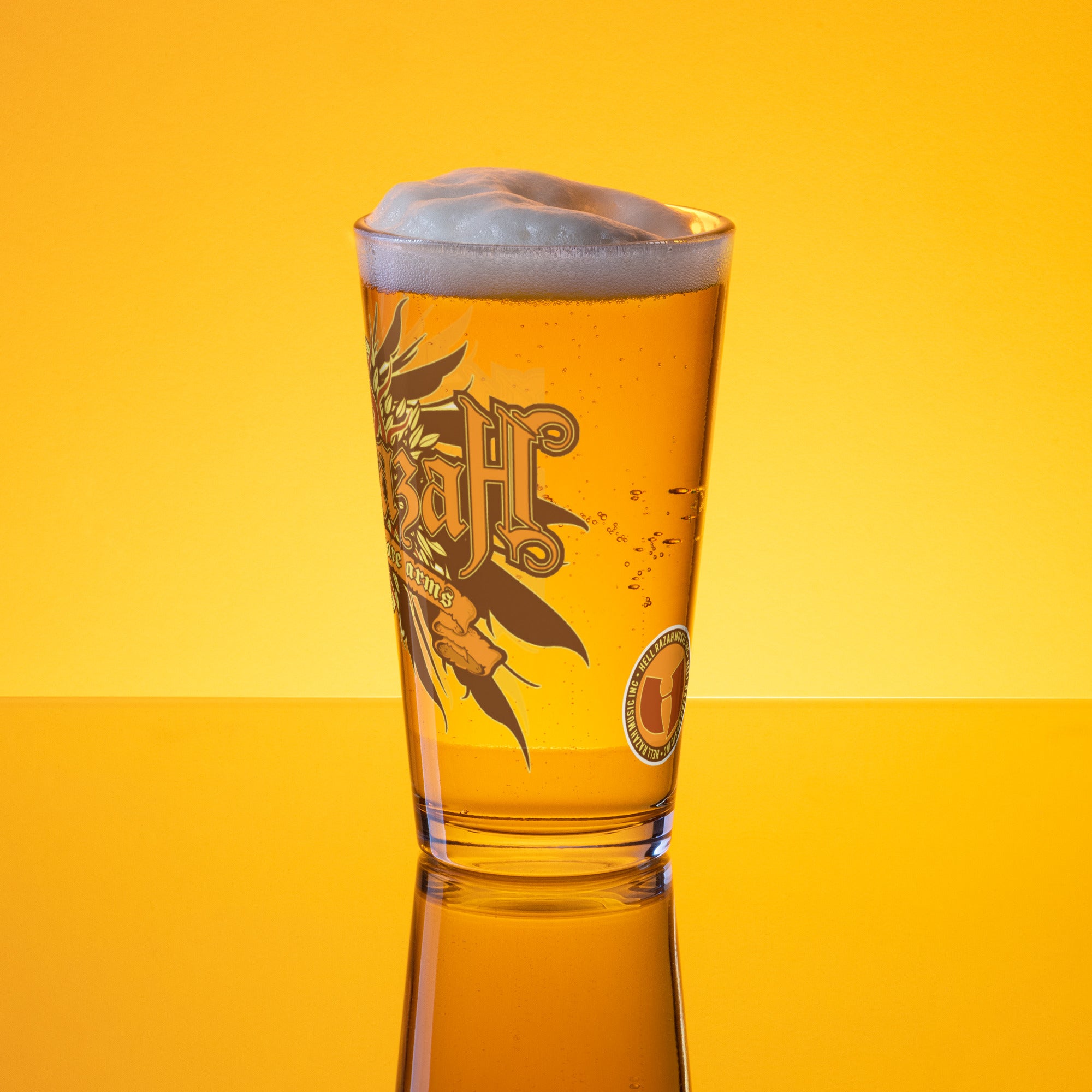 Hell Razah Right To Bear Arms Shaker Pint Glass